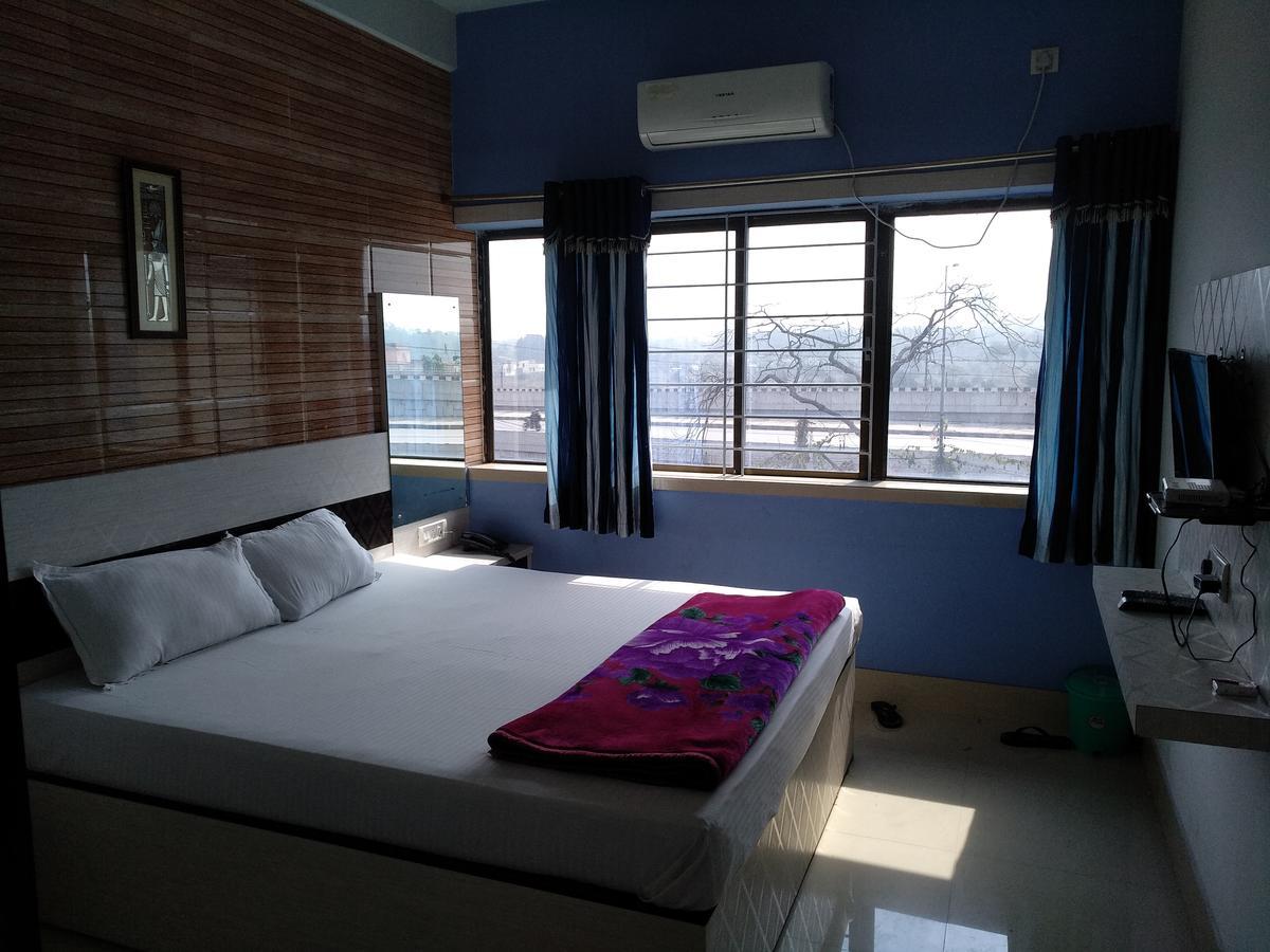 Kalpana Inn ดูร์กาปูร์ ภายนอก รูปภาพ