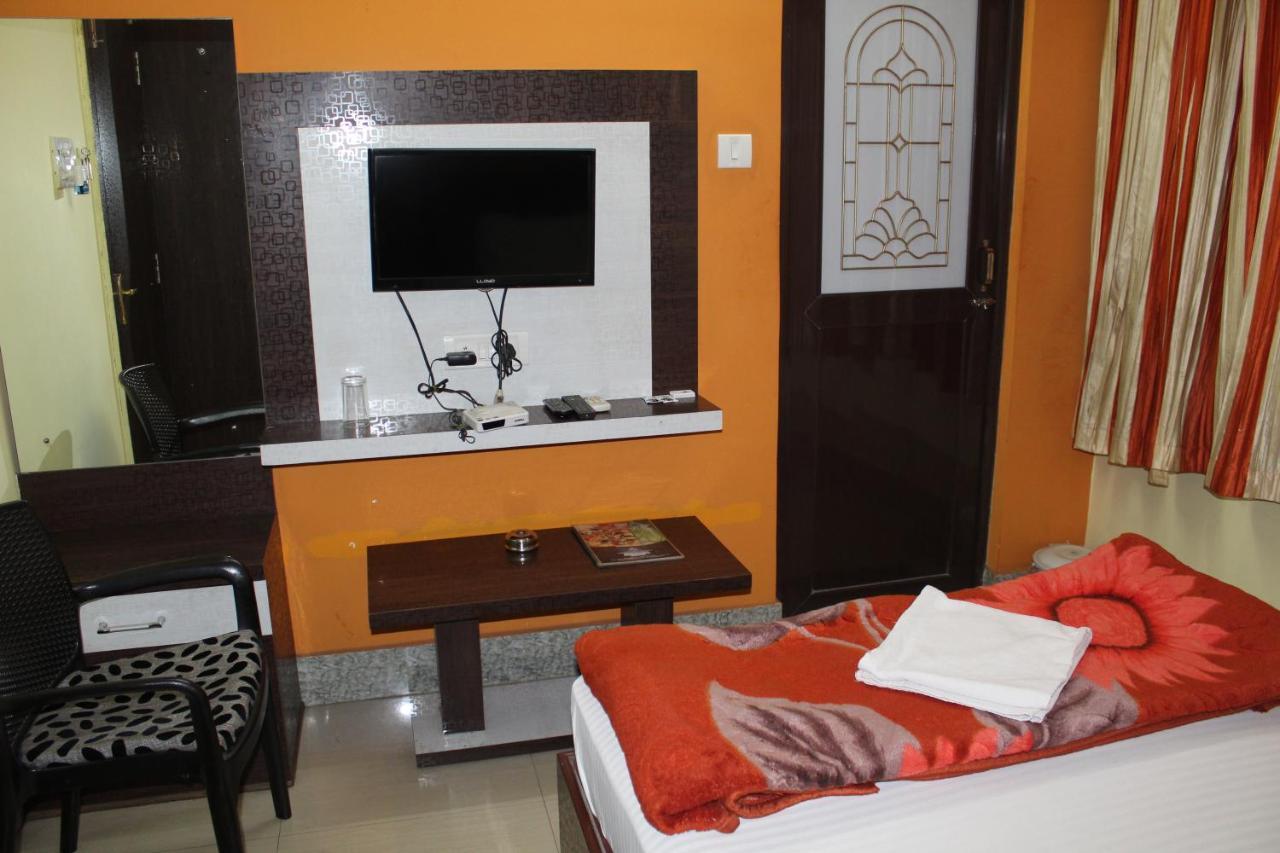 Kalpana Inn ดูร์กาปูร์ ภายนอก รูปภาพ