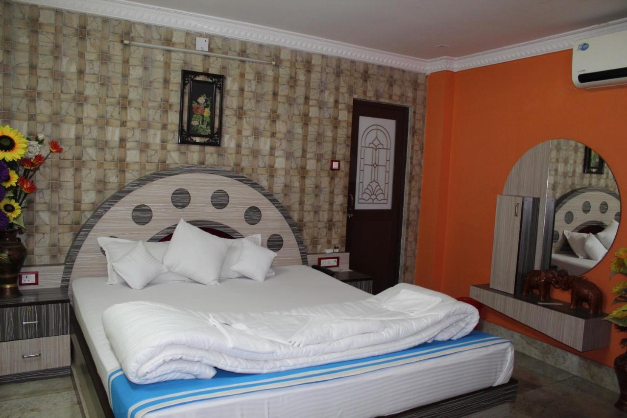Kalpana Inn ดูร์กาปูร์ ภายนอก รูปภาพ